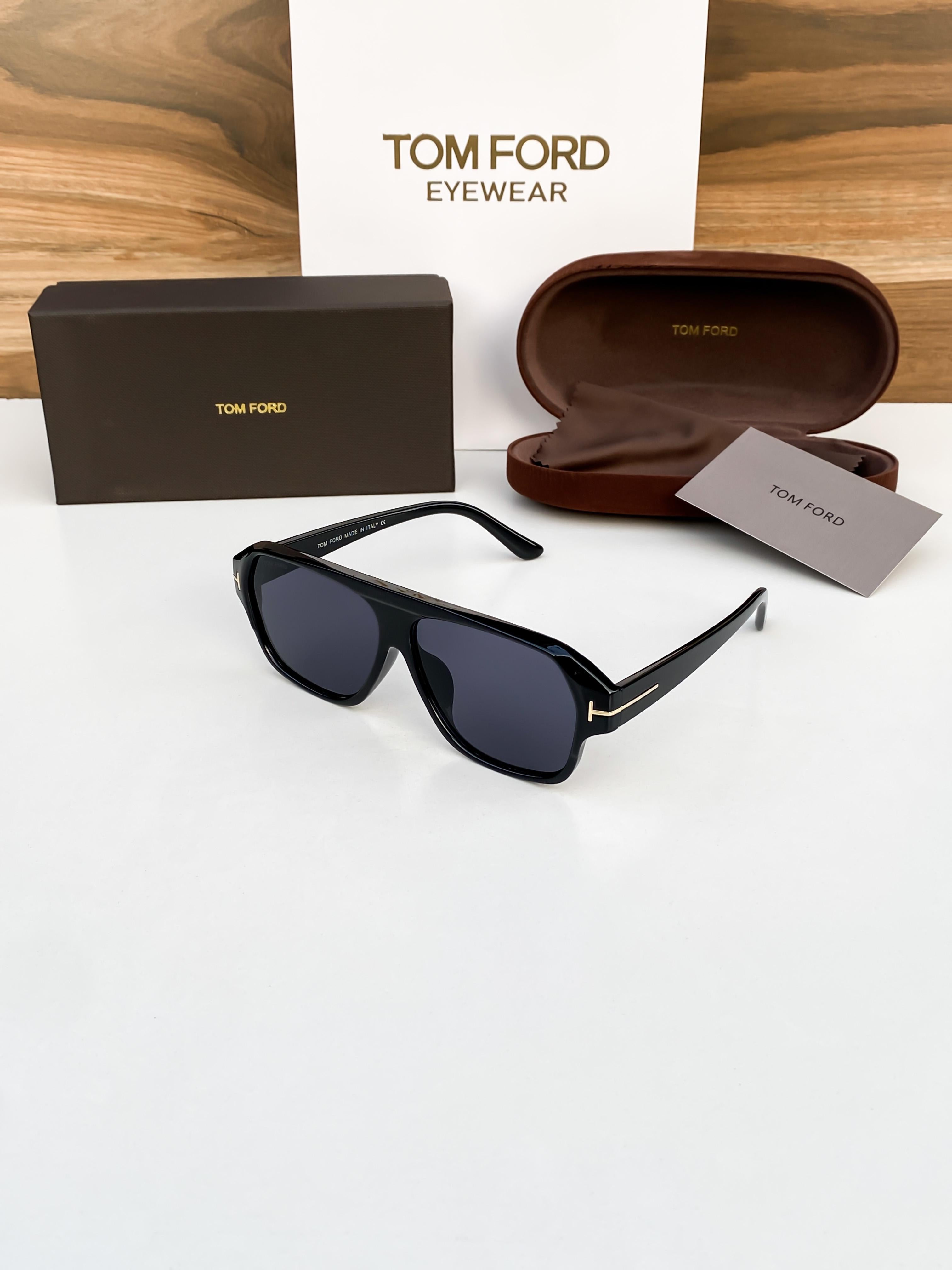 To_ MFORD  BLACK 6033