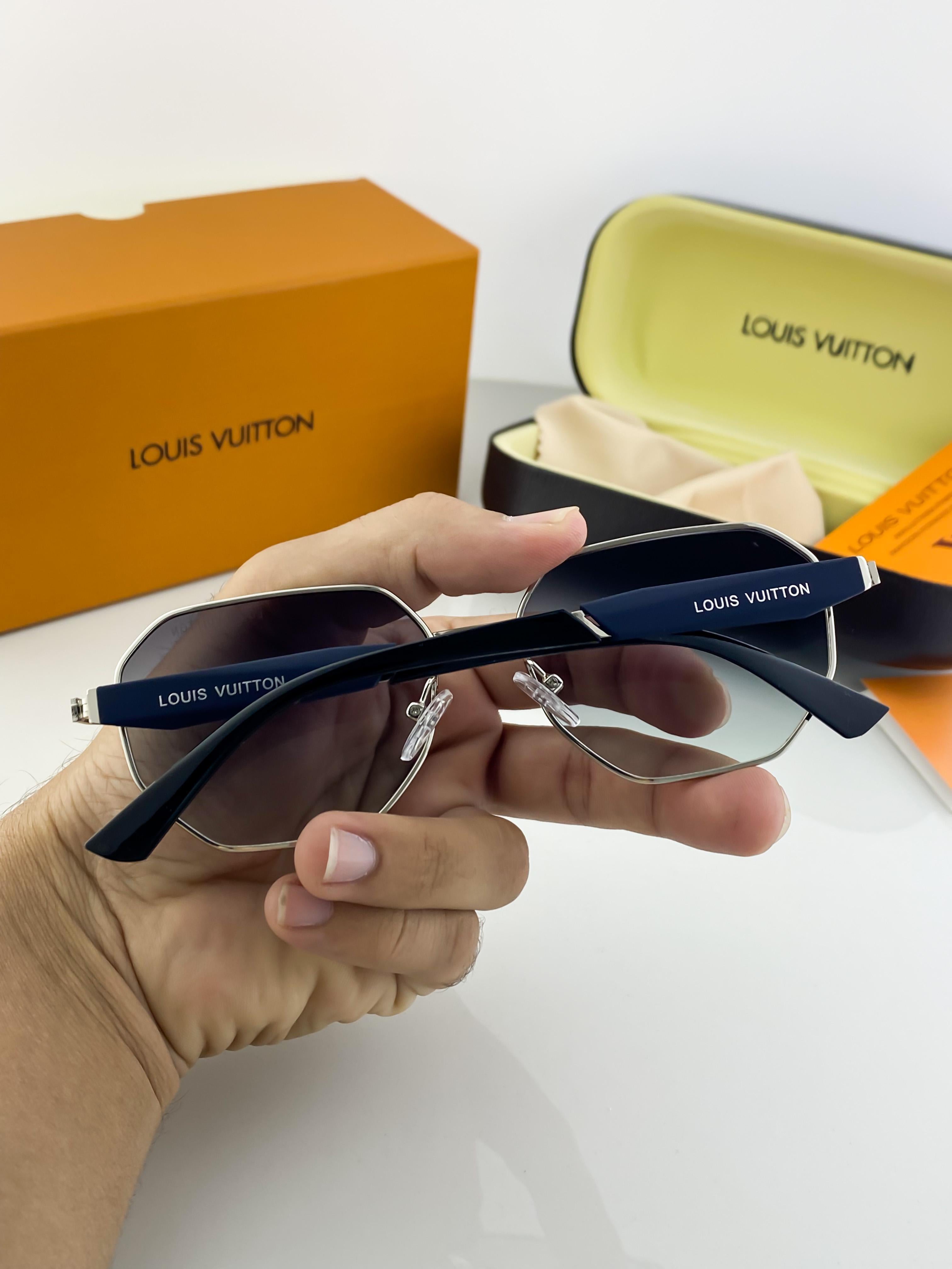 Loui_s Viitt_on 5010