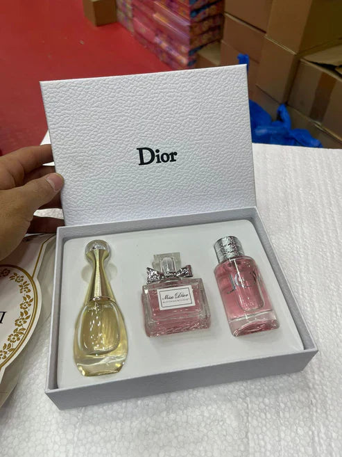 DIOR GIFT SET PACK OF 3 PC 30ML_(136)