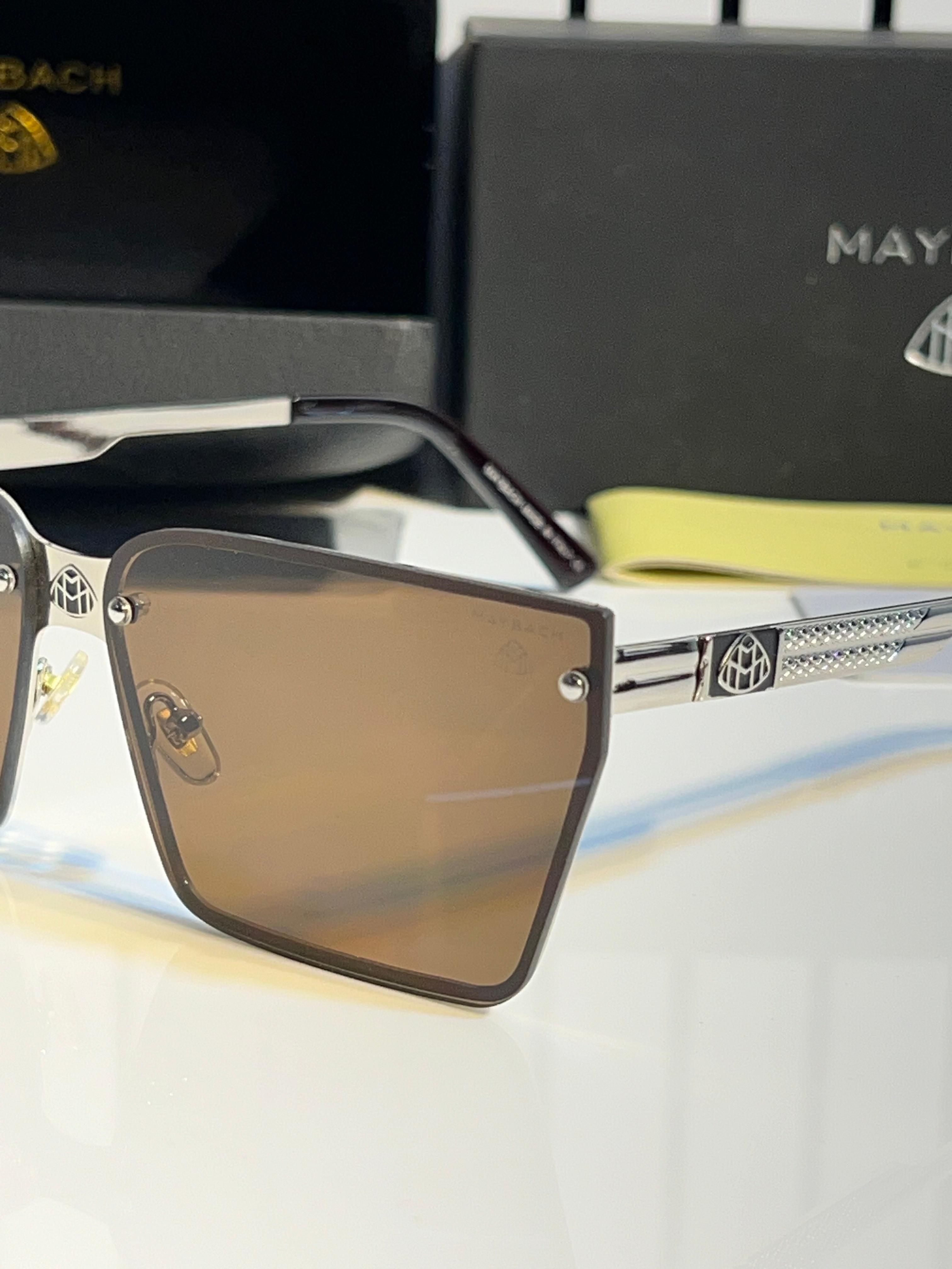 May_bach 118 Silber Brown