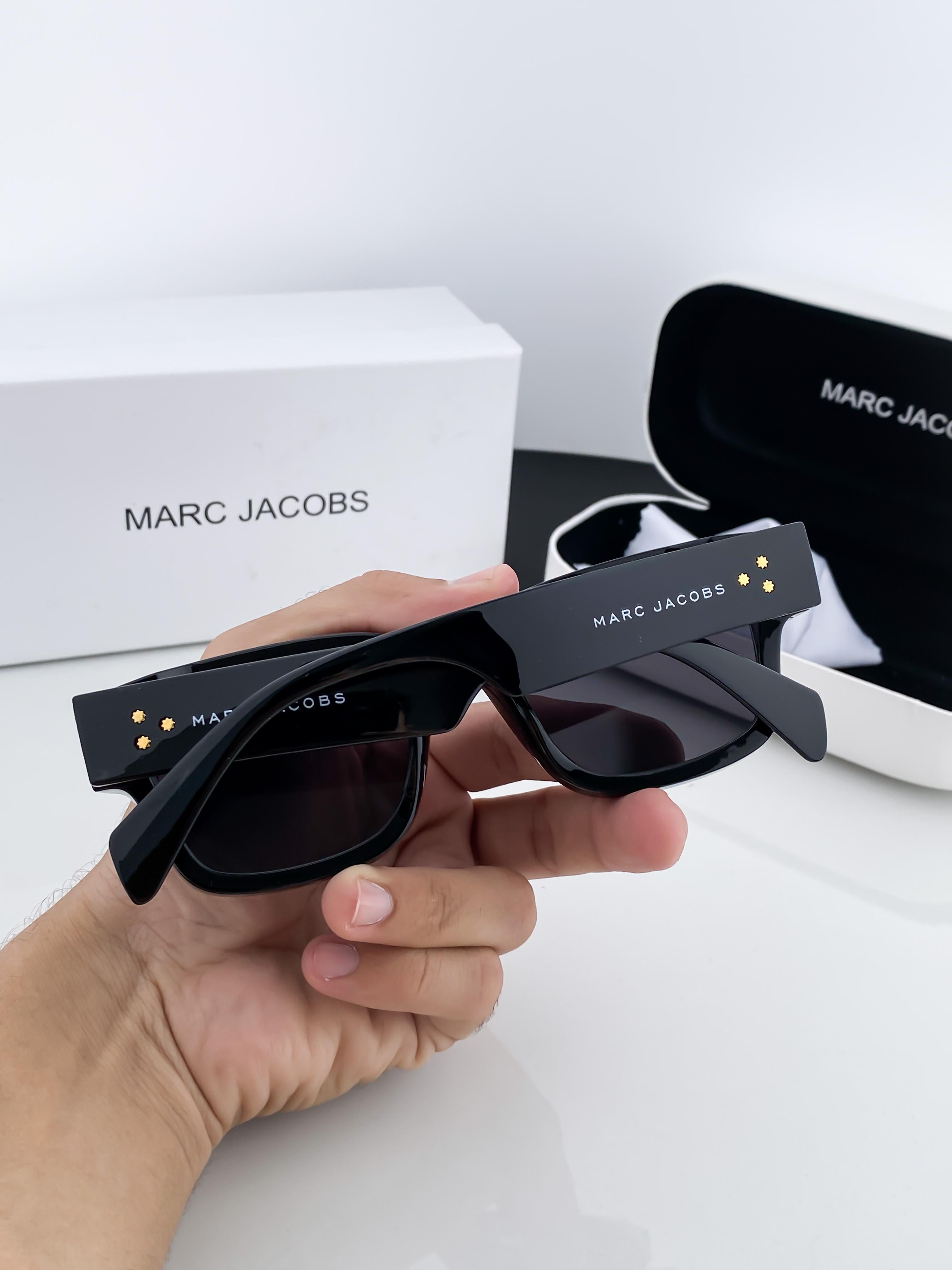 MA_R_C JA_CO_BS BLACK 11-17 B