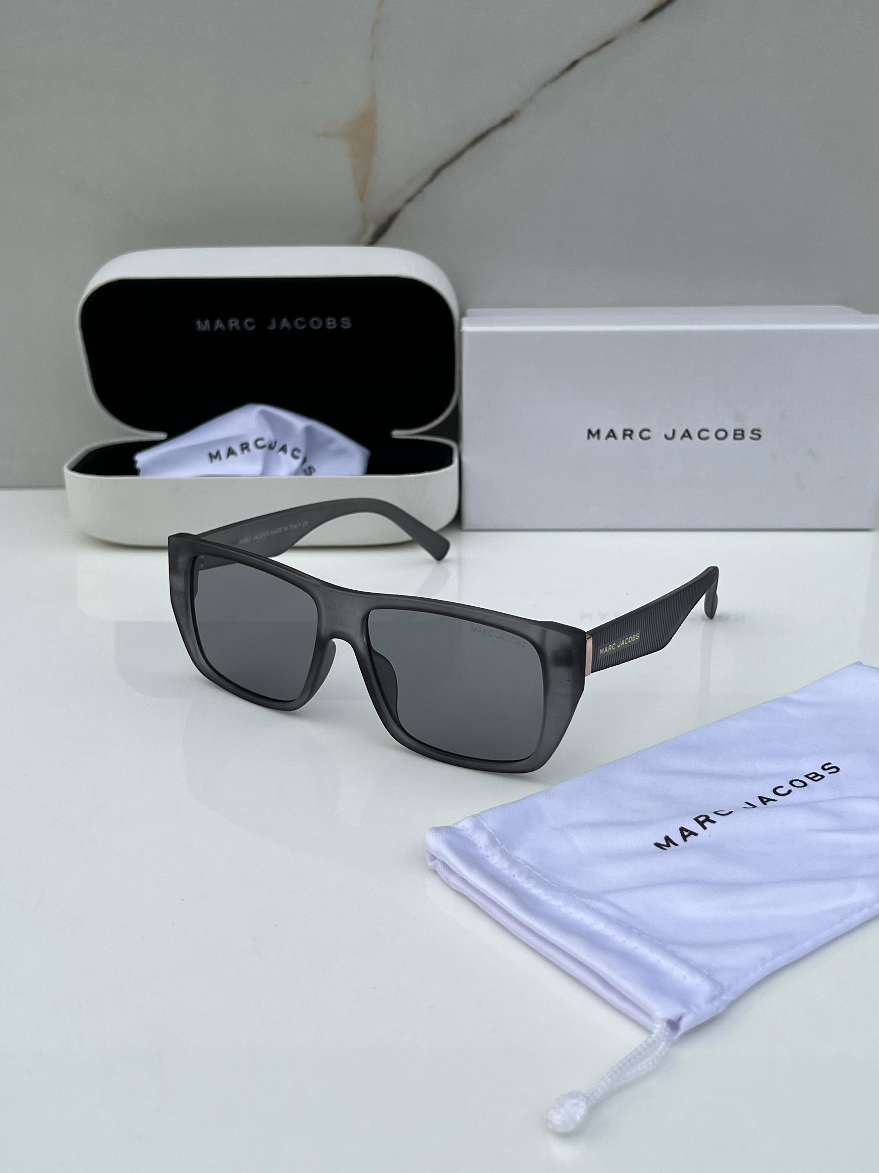 Marc 56801 grey A
